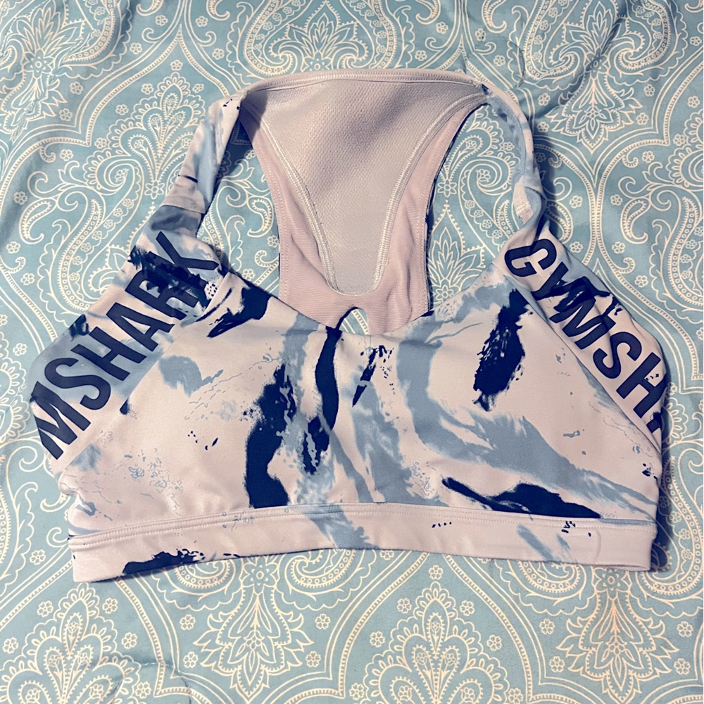 Size small Gymshark sports bra
